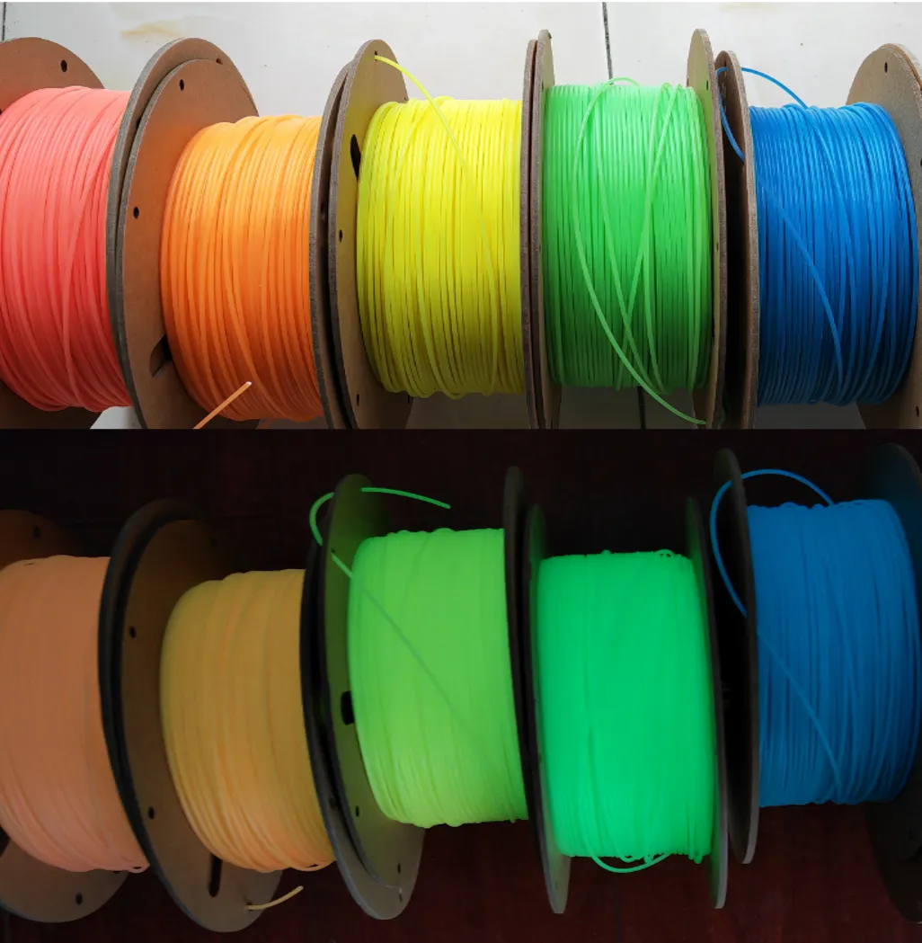 Panchroma Luminous PLA filamento 1,75mm 1kg fosforescente