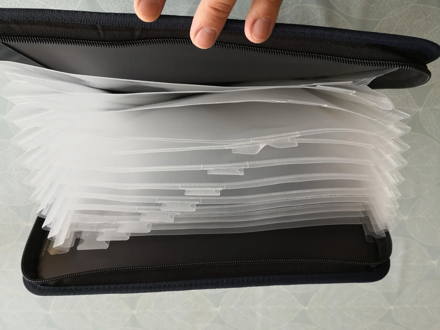 TIANSE Cartella Portadocumenti Espandibile 13 Tasche A4 Nero